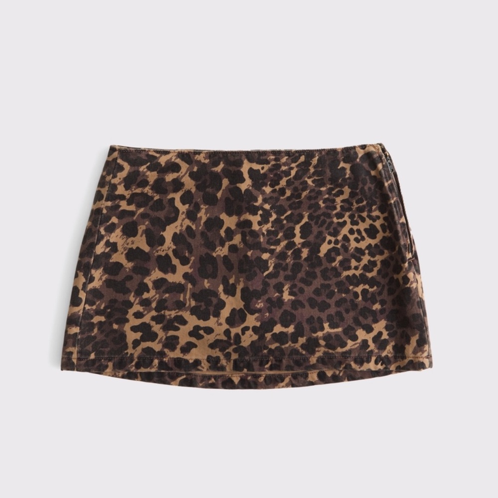 Abercrombie cheetah mini skirt